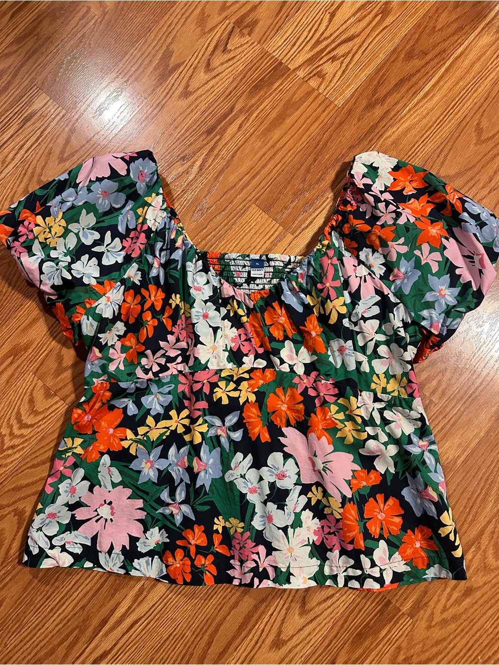 Old Navy Cotton Floral Puff-Sleeve Smocked Back Babydoll V-Neck Top size XL